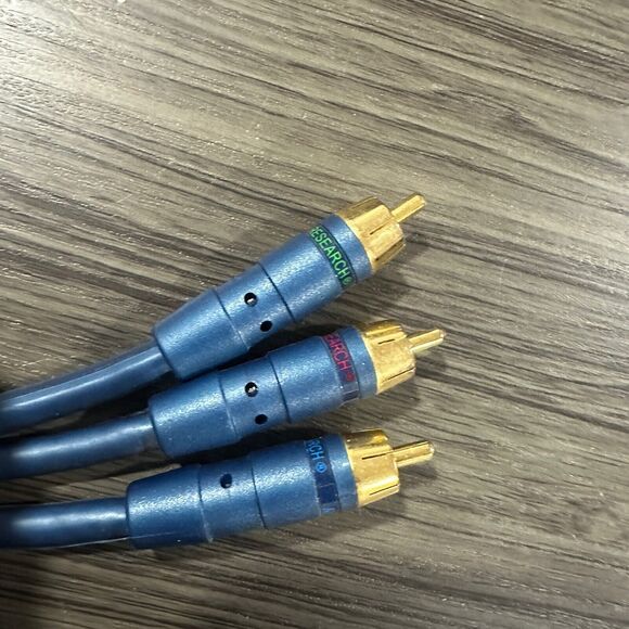 Acoustic Research Performance Series High Definition Video Cable 3ft - Picture 2 of 4